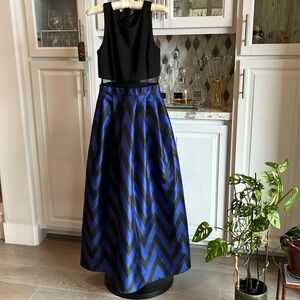 Betsy Adam Party/Formal Dress 2P